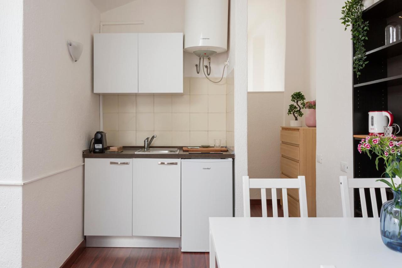 ميلان 1 Bedroom Apt - Duomo 4 المظهر الخارجي الصورة