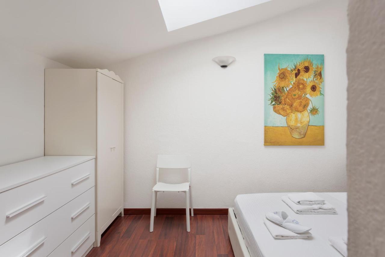 ميلان 1 Bedroom Apt - Duomo 4 المظهر الخارجي الصورة